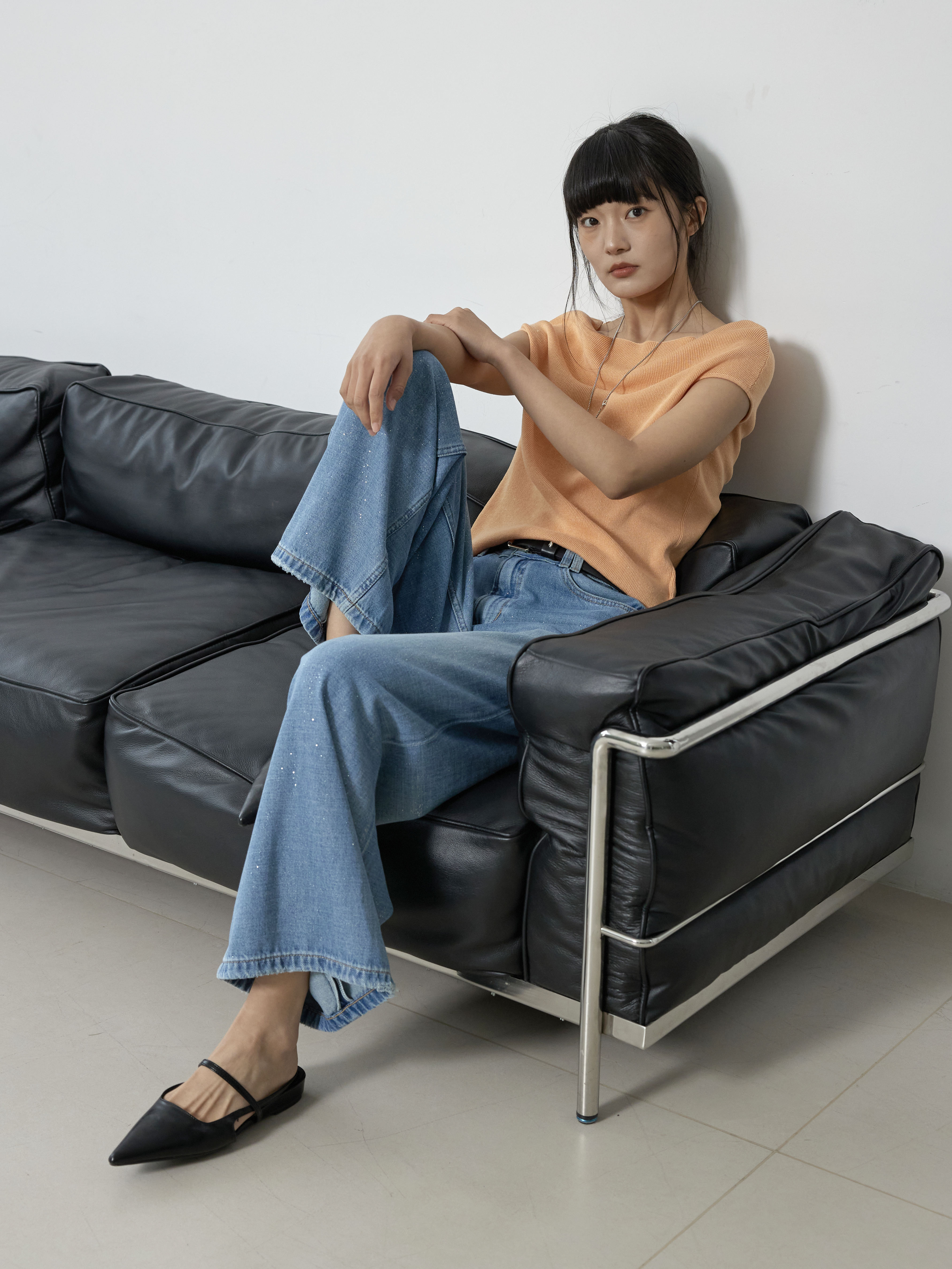 Solid Color Minimalist Knit Top